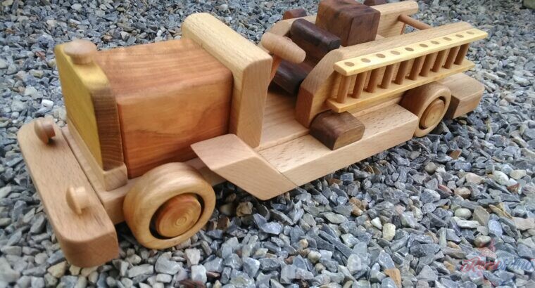 Originálne drevené hračky