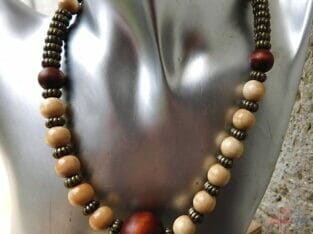 drevený kombinovaný náhrdelník vintage elegancia