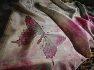 Motýl – hodvábny šál
